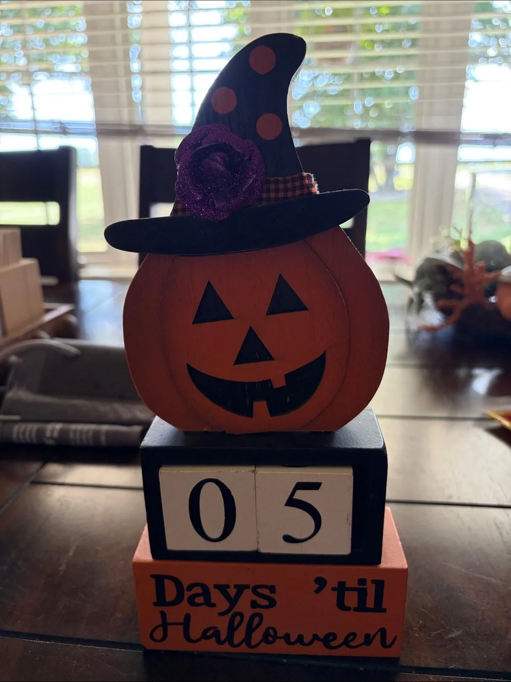 Wooden Jack-O'-Lantern Countdown Decor - Orange & Black